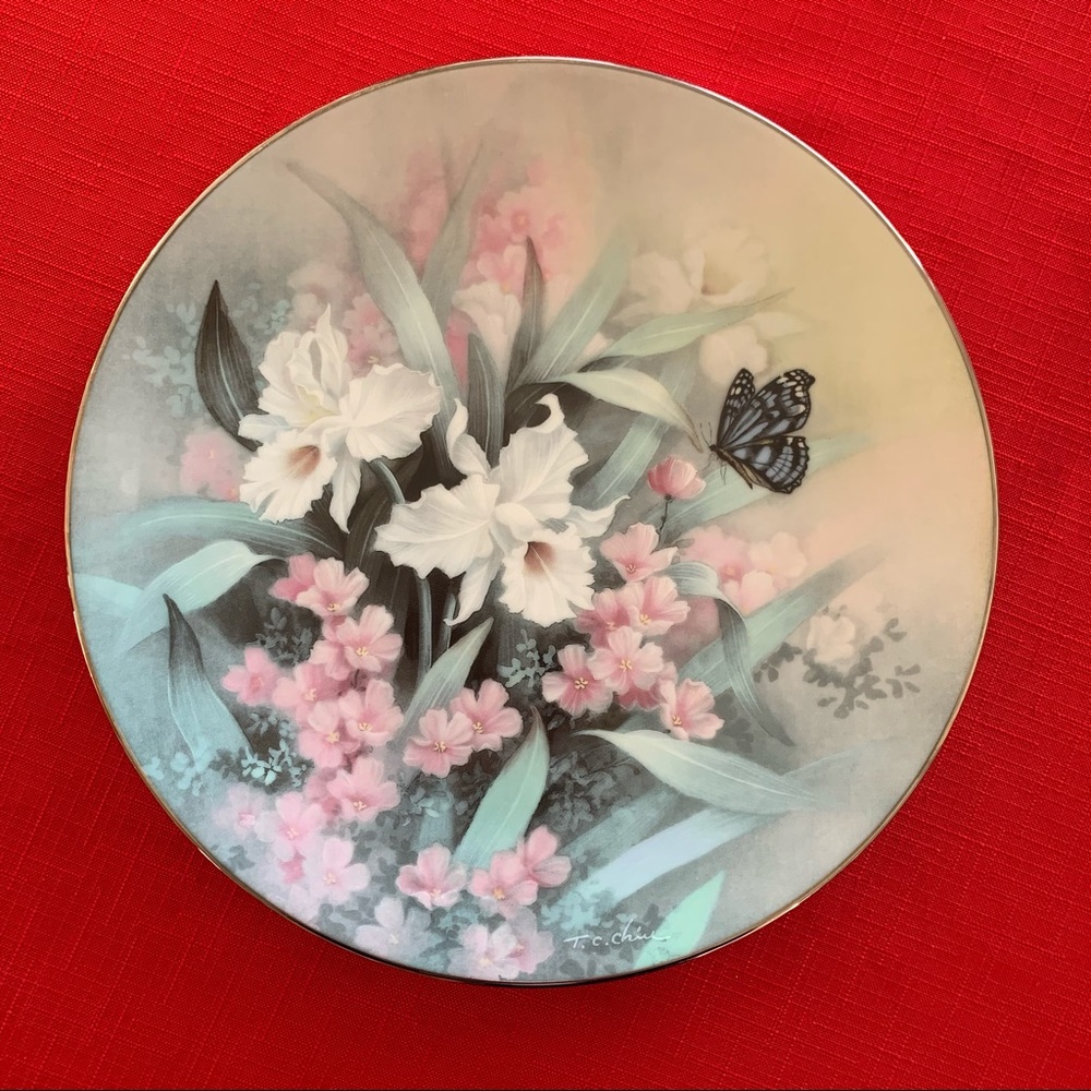 Vintage Limited Edition Bradex “Sapphire Wings” Decorative Plate 1991
